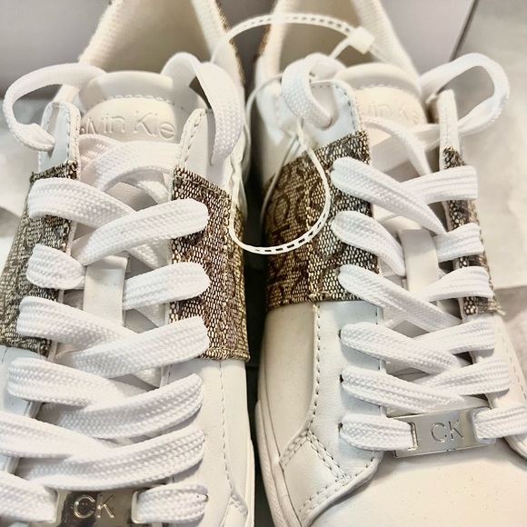 Brand New Calvin Klein White and Gold Patterned Sneakers, 8M - Picture 7 of 10